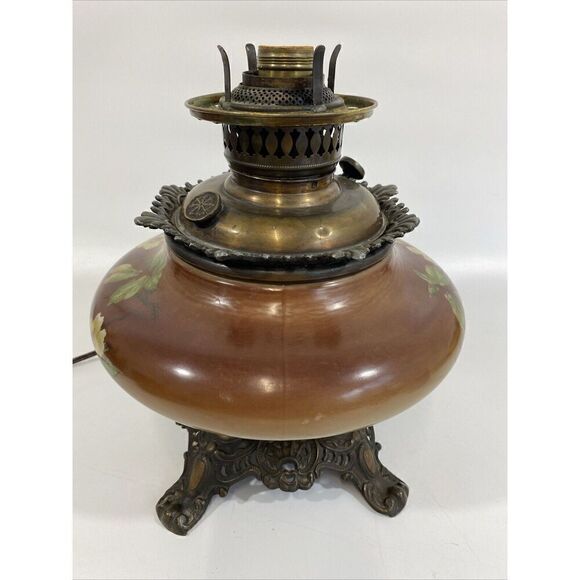 Gone With The Wind Parlor Lamp cottagecore Handpainted Dogwood Glass Electric - Picture 6 of 16